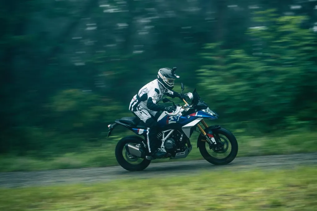 BMW F450GS: Đỉnh cao của sự tuyến tính trong phân khúc adventure bike tầm trung